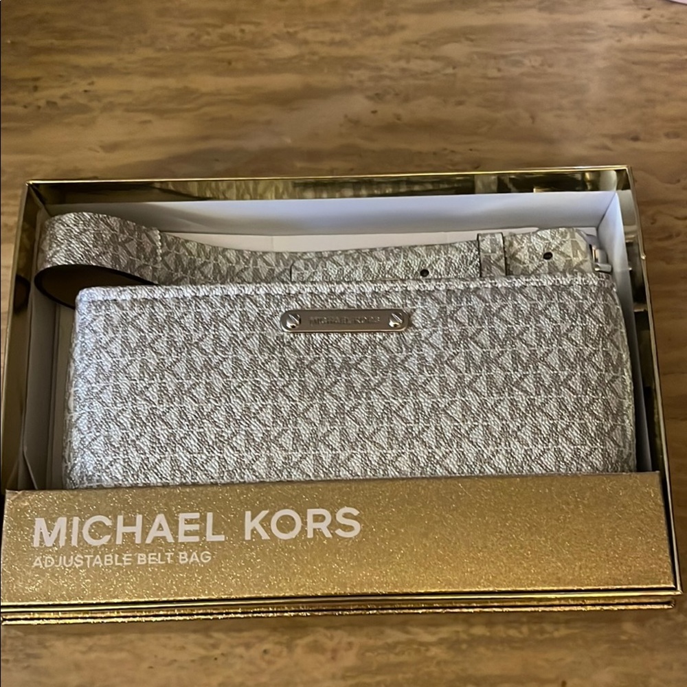 Michael Kors Adjustable Belt Bag - Silver